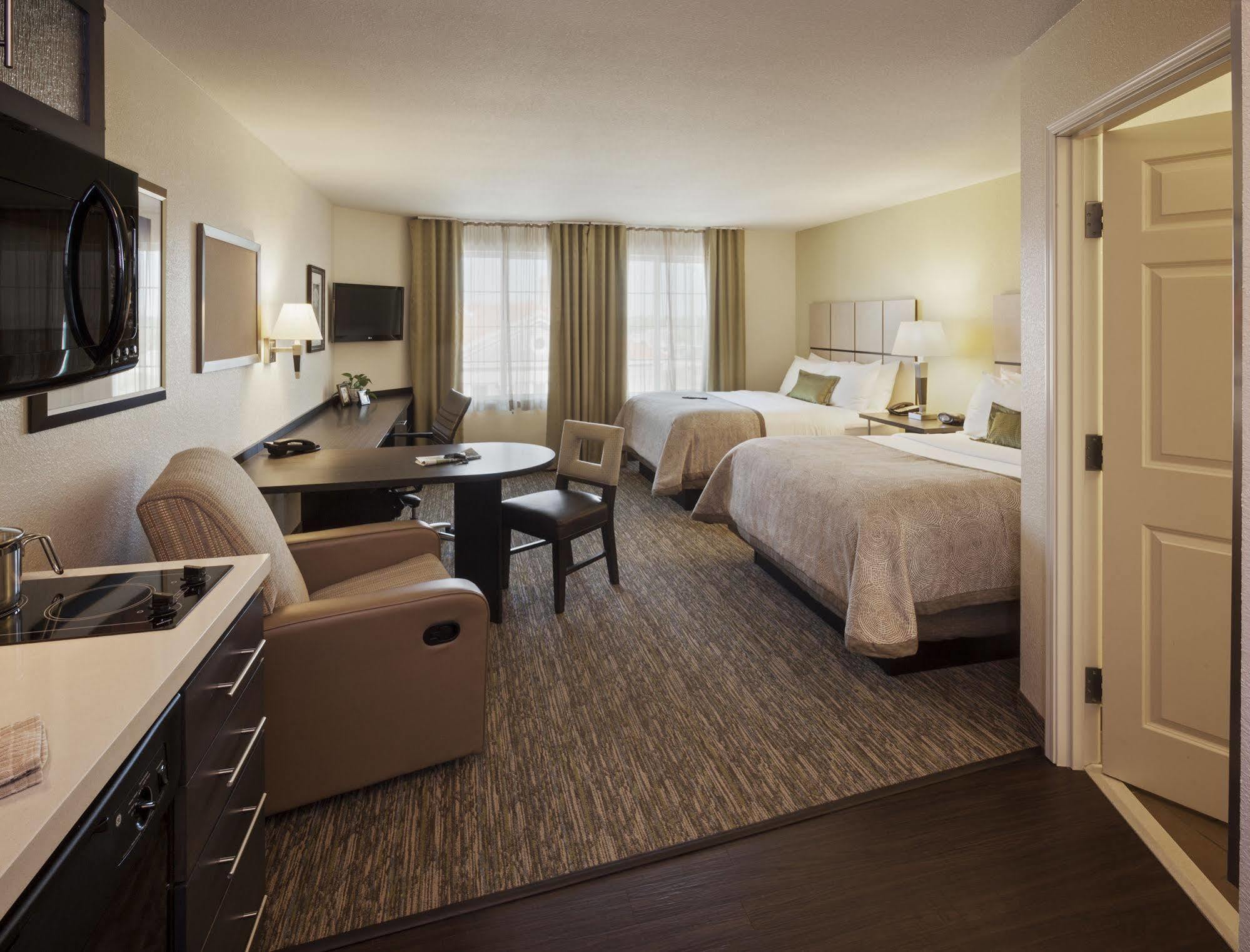 Candlewood Suites College Station By Ihg Брайан Экстерьер фото